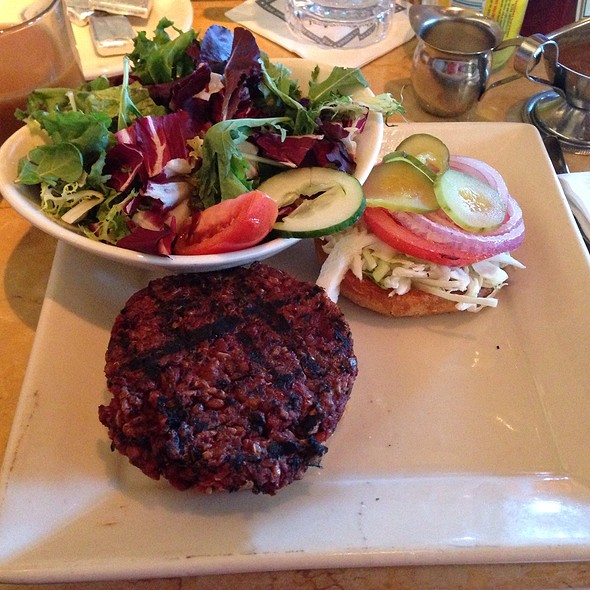 Veggie Burger of the Month – The Cheesecake Factory Veggie Burger 